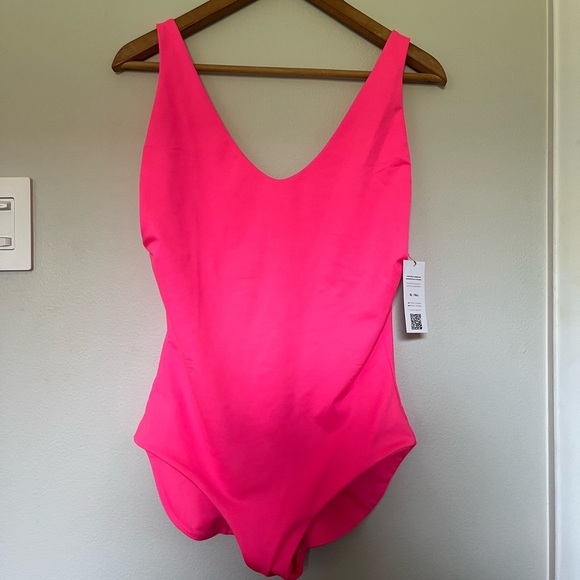 NWT Londre Swimsuit - Picture 3 of 4